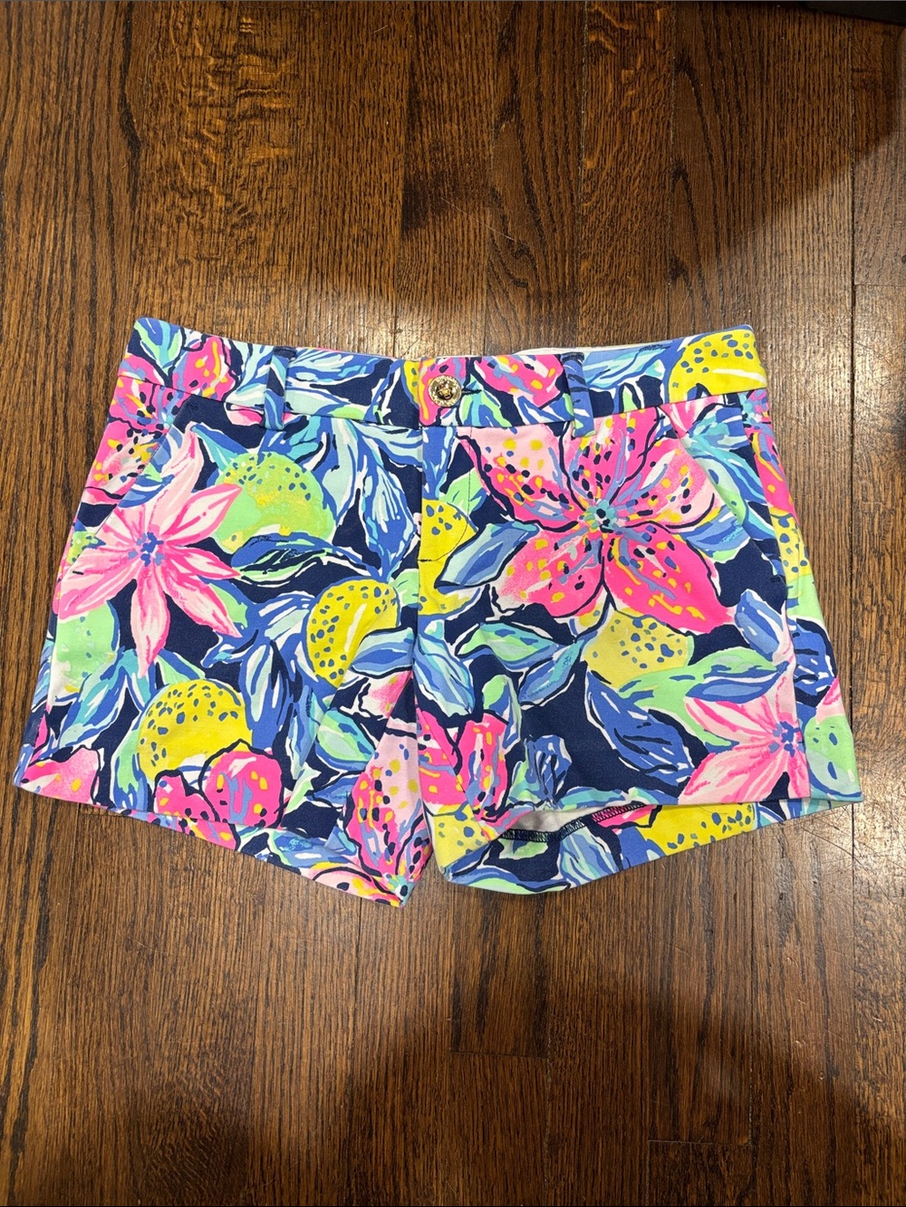 Lilly Pulitzer Callahan stretch shorts size 2